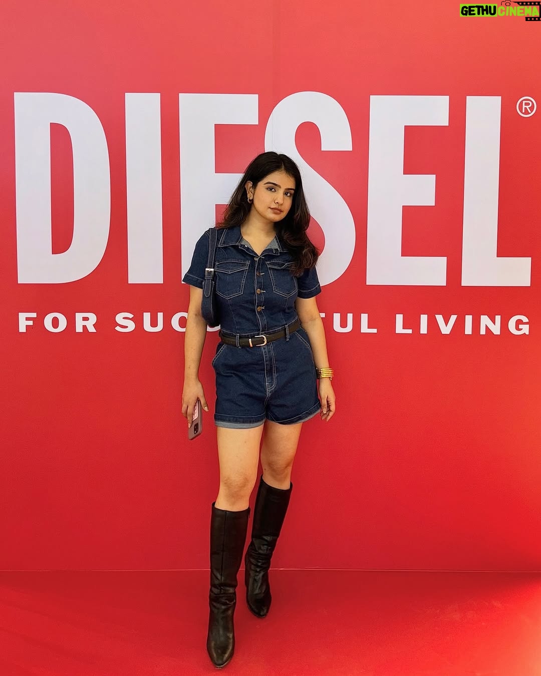 Aarushi Abrol - 1.1K Likes - For @diesel Spring/Summer 25' ✨ 

🏷️ 
Playsuit @freakinsindia 
Boots @twentydresses 
Bag @miraggiolife 

@reliancebrandsltd
#DieselSS25
#FallinLoveWithDiesel 

Ootd, outfit of the day, explore, fyp, trending, outfit inspo, denim on denim, denim, spring trends, diesel, trending, styling, outfit ideas, fashion