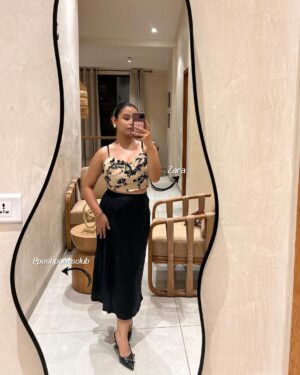 Aarushi Abrol Instagram - Recent Outfits & their Details 🍒
Comment or share this post w me for links ✨
#explore #ootd #outfits #whatiwore #mirrorselfies #outfitinspo #outfitideas #recentoutfits #fashion #summerfashion #fashionideas #styling #styleblogger #spring #inspo #potd #fyp