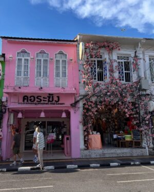 Aarushi Abrol Instagram - Touristy 🫠
#explore #phuket #phuketoldtown #trending #travel #thailand #ootd #aesthetics #travelgram #vacation #summer #summerfashion #potd #outfitinspo #inspo