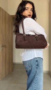 Actress Aarushi Abrol HD Photos and Wallpapers September 2025