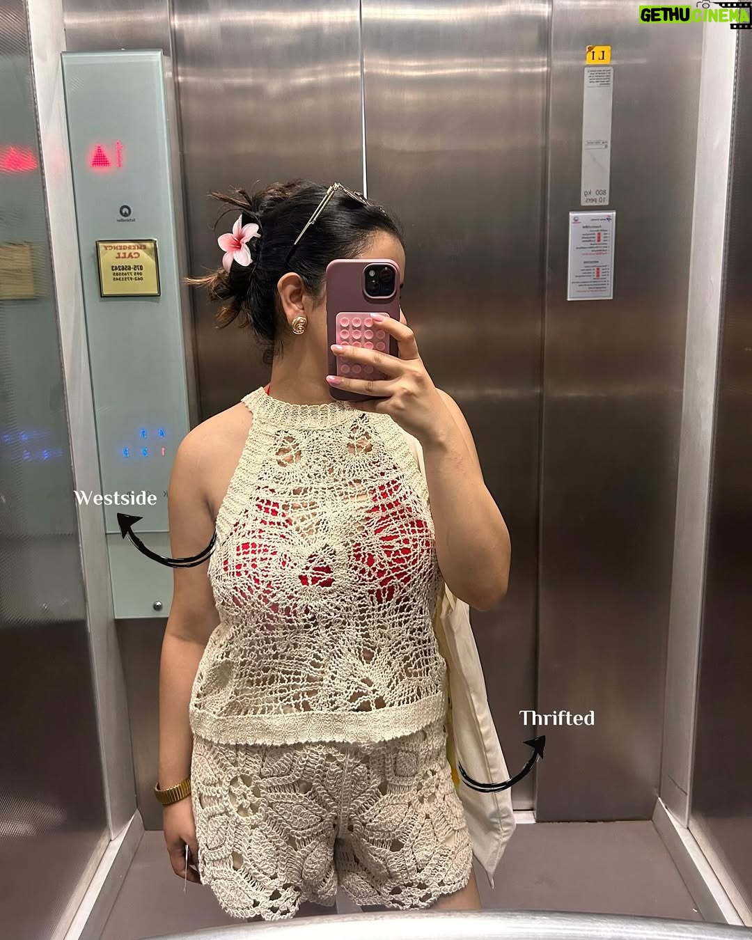 Aarushi Abrol - 1.1K Likes - Recent Outfits & their Details 🍒
Comment or share this post w me for links ✨ 

#explore #ootd #outfits #whatiwore #mirrorselfies #outfitinspo #outfitideas #recentoutfits #fashion #summerfashion #fashionideas #styling #styleblogger #spring #inspo #potd #fyp