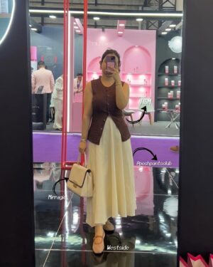 Aarushi Abrol Instagram - Recent Outfits & their Details 🍒
Comment or share this post w me for links ✨
#explore #ootd #outfits #whatiwore #mirrorselfies #outfitinspo #outfitideas #recentoutfits #fashion #summerfashion #fashionideas #styling #styleblogger #spring #inspo #potd #fyp
