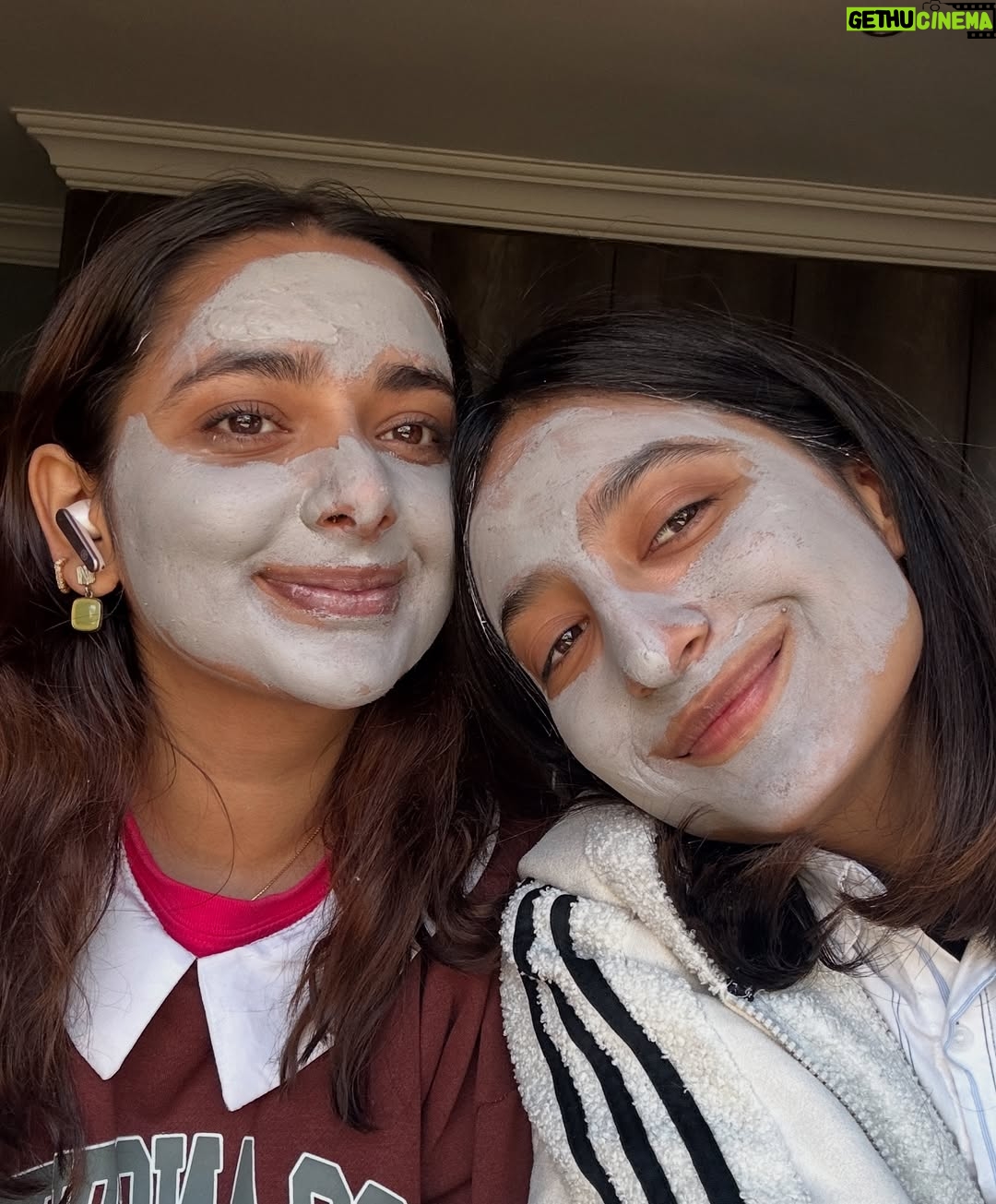 Aarushi Chib - 50.1K Likes - happy birthday bbg
You give the best of yourself to everyone always so may the best always find you. I want you to be the happiest and the most cheerful always. Thankyou for all the beautiful memories and late night pep talks. I wish this friendship always grows and we get to do more things together. Wishing the best for you always, ly❤️