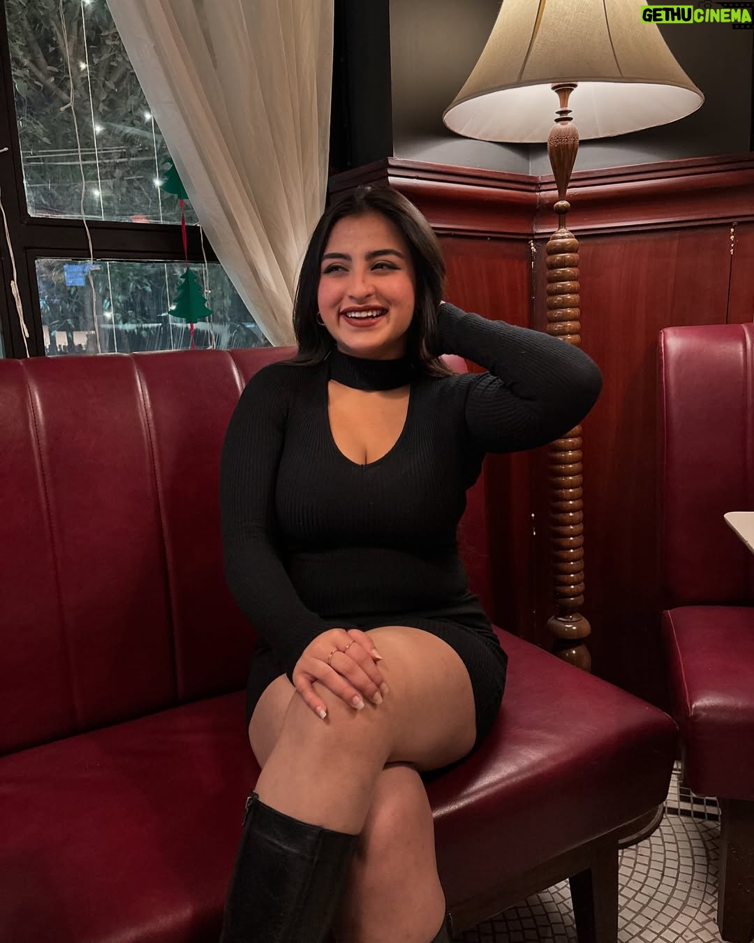 Aarushi Mehta - 604 Likes - 👸

.
.
.
#newpost #fyp #foryoupage #trending #viral #discover #ootn #outfitinspiration #outfitofthenight #fitcheck #blackdress