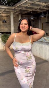 Actress Aarushi Mehta HD Photos and Wallpapers February 2025