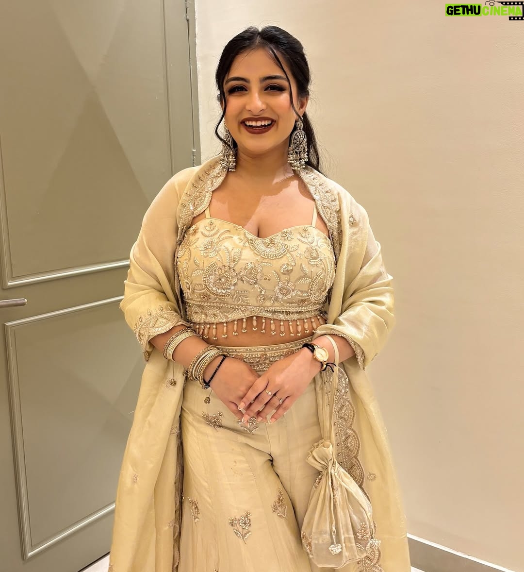 Aarushi Mehta - 326 Likes - Bano ki saheli✨🥰🌺

.
.
.
#newpost #viral #discover #trending #fyp #foryoupage #instagram #wedding #engagement #ootd #outfits #indianoutfit #indianoutfitinspo #outfitinspo #fitcheck #weddingoutfits