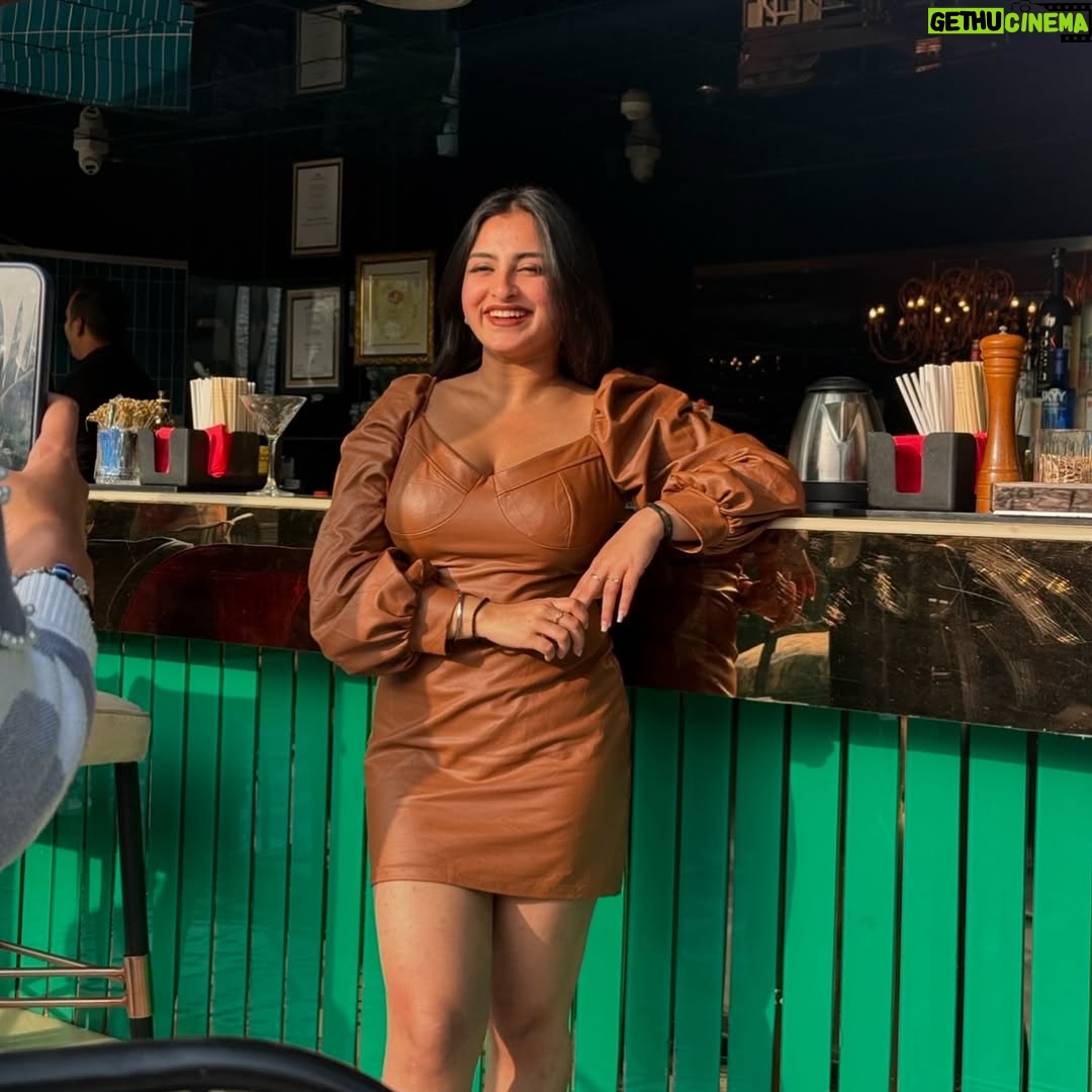 Aarushi Mehta - 395 Likes - Just like magic✨🪄

.
.
.
#newpost #trending #viral #discover #fyp #foryoupage #ootd #outfitoftheday #outfitinspiration #outfitinspo #fitcheck #fits #winteroutfit #falloutfit