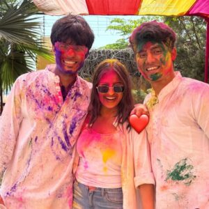 Aarushi Mehta Instagram - Had my “Balam Pichkari” moment🩷🩵🧡💜💛💚💙❤️

.
.
.
#newpost #fyp #foryoupage #holi