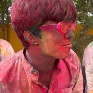 Aarushi Mehta Instagram - Had my “Balam Pichkari” moment🩷🩵🧡💜💛💚💙❤️

.
.
.
#newpost #fyp #foryoupage #holi