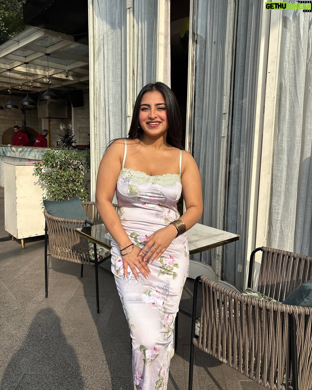 Aarushi Mehta - 785 Likes - I’m the topic & the top pick 💕🎀🌸🌷💖

.
.
.
#newpost #fyp #foryoupage #discover #trending #viral #ootd #outfit #outfitinspo #outfitoftheday #pink #floral #instagram #fitcheck