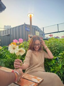 Actress Aashika Bhatia HD Photos and Wallpapers October 2025