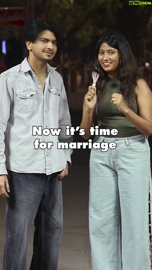 Aashna Juyal - 77.8K Likes - What will you do in this situation??

#explore #voxpop #streetinterview #chandigarh #delhi #viral #instagram #marriage #relationship #youtube #instadaily #instagood #aashna #opinion #funny #meme #memes #instagrammarketing #money #gk #iq #boys #crewpose #berserk #anime #oversized