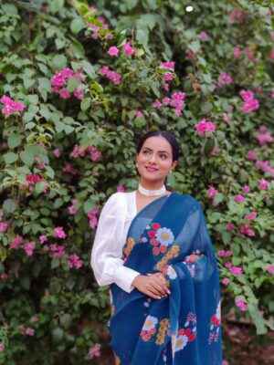 Aastha Chaudhary Instagram - 🌸💖