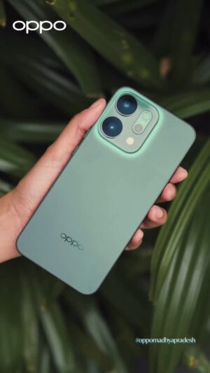 Aayushi Sharma Instagram - Fashion is my forever, but today I’m taking it places with my #opporeno14 by my side!

Zooming in on the details with 3.5x zoom 📸, capturing flawless moments in stunning 4K 🎥, and erasing the unwanted with AI Erase like magic! 

This isn’t just travel, it’s a style statement powered by Reno14.

#OPPOReno14 #ShortOnReno14 #Reno14Series #OPPOReno14Series
#TravelWithReno14 #BestTravelCompanion