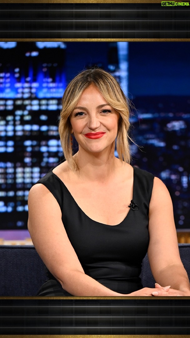 Abby Elliott - 13.8K Likes - Abby Elliott (@lilcutieforever) reveals there was a low key “dream blunt rotation” going on while she was onstage with @tomhanks and @paulmccartney during the SNL50 credits 😭 #FallonTonight