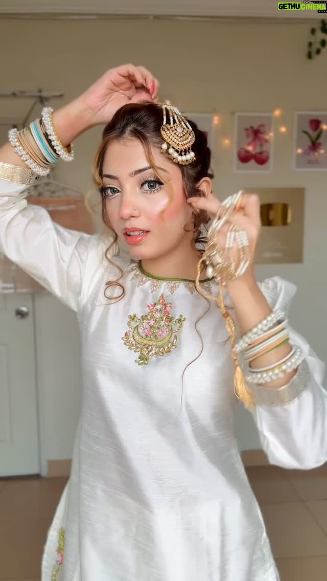 Abeera Khan - 8.1K Likes - Nikkah GRWM ❤️🤍🔥_____

#ahmera #instagram #viral #foryou #reels #trending #makeup #viralpost #viralpost