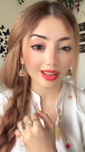 Abeera Khan Instagram - 🕊️
