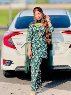 Abeera Khan Instagram - 🕊️
Dress 🍂🤍👉🏻 @akbrand_collection
#foryou #viral #instagram #post