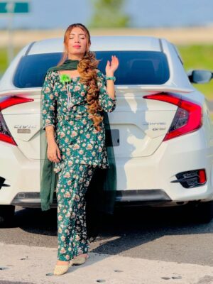 Abeera Khan Instagram - 🕊️
Dress 🍂🤍👉🏻 @akbrand_collection
#foryou #viral #instagram #post