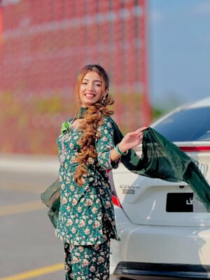 Abeera Khan Instagram - 🕊️
Dress 🍂🤍👉🏻 @akbrand_collection
#foryou #viral #instagram #post