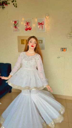 Abeera Khan Instagram - 🤍🕊️___

#ahmera #instagram #viral #foryou #reels #trending #makeup #viralpost