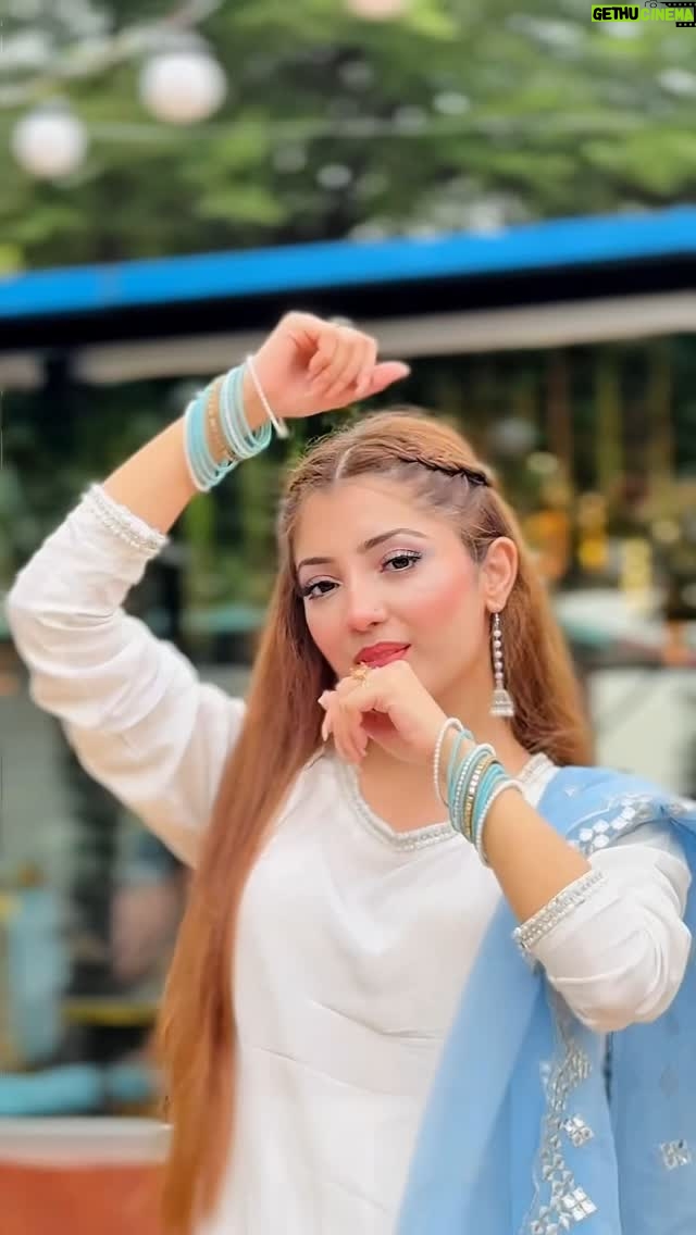 Abeera Khan - 3.4K Likes - Kesa laga dress✨❤️
Beautiful Dress👗 by: @get_to_get_collection 
*
*
*
*
#ahmera #instagram #viral #foryou #reels #trending #makeup