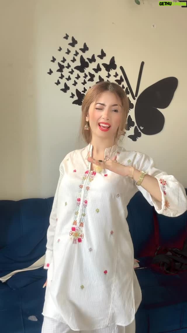 Abeera Khan - 7.5K Likes - Dasooo ki condayyy oo 🤭❤️🫀_____

#ahmera #instagram #viral #foryou #reels #trending #makeup #viralpost #qatal #post