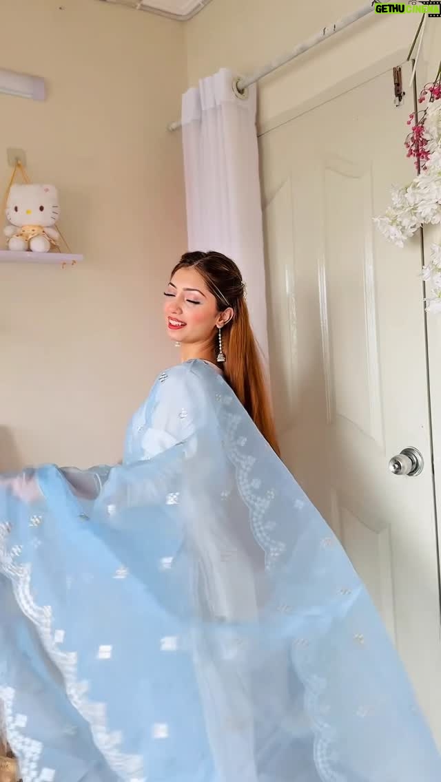 Abeera Khan - 5.8K Likes - Wait for transition 🔥✨❤️
*
*
*
#ahmera #instagram #viral #foryou #reels #trending #makeup