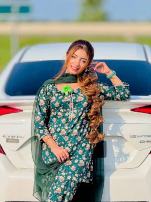Abeera Khan Instagram - 🕊️
Dress 🍂🤍👉🏻 @akbrand_collection
#foryou #viral #instagram #post