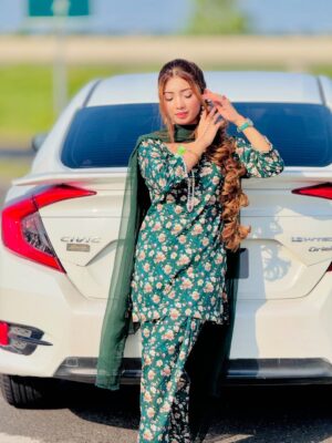 Abeera Khan Instagram - 🕊️
Dress 🍂🤍👉🏻 @akbrand_collection
#foryou #viral #instagram #post