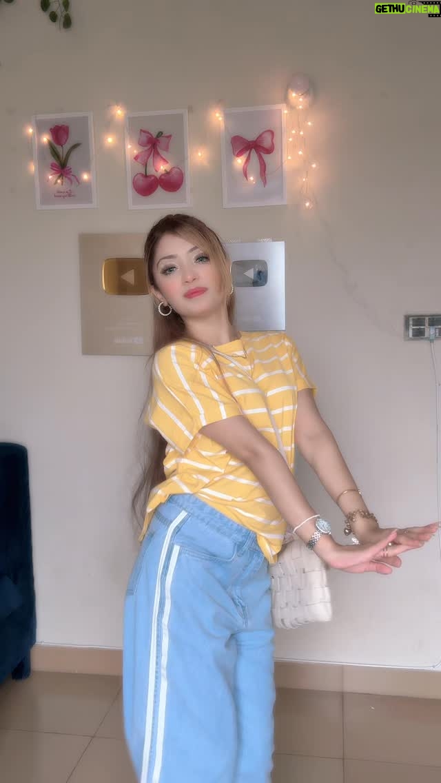 Abeera Khan - 4.6K Likes - Aag lga di 🔥❤️✨____

#ahmera #instagram #viral #foryou #reels #trending #makeup #viralpost #qatal