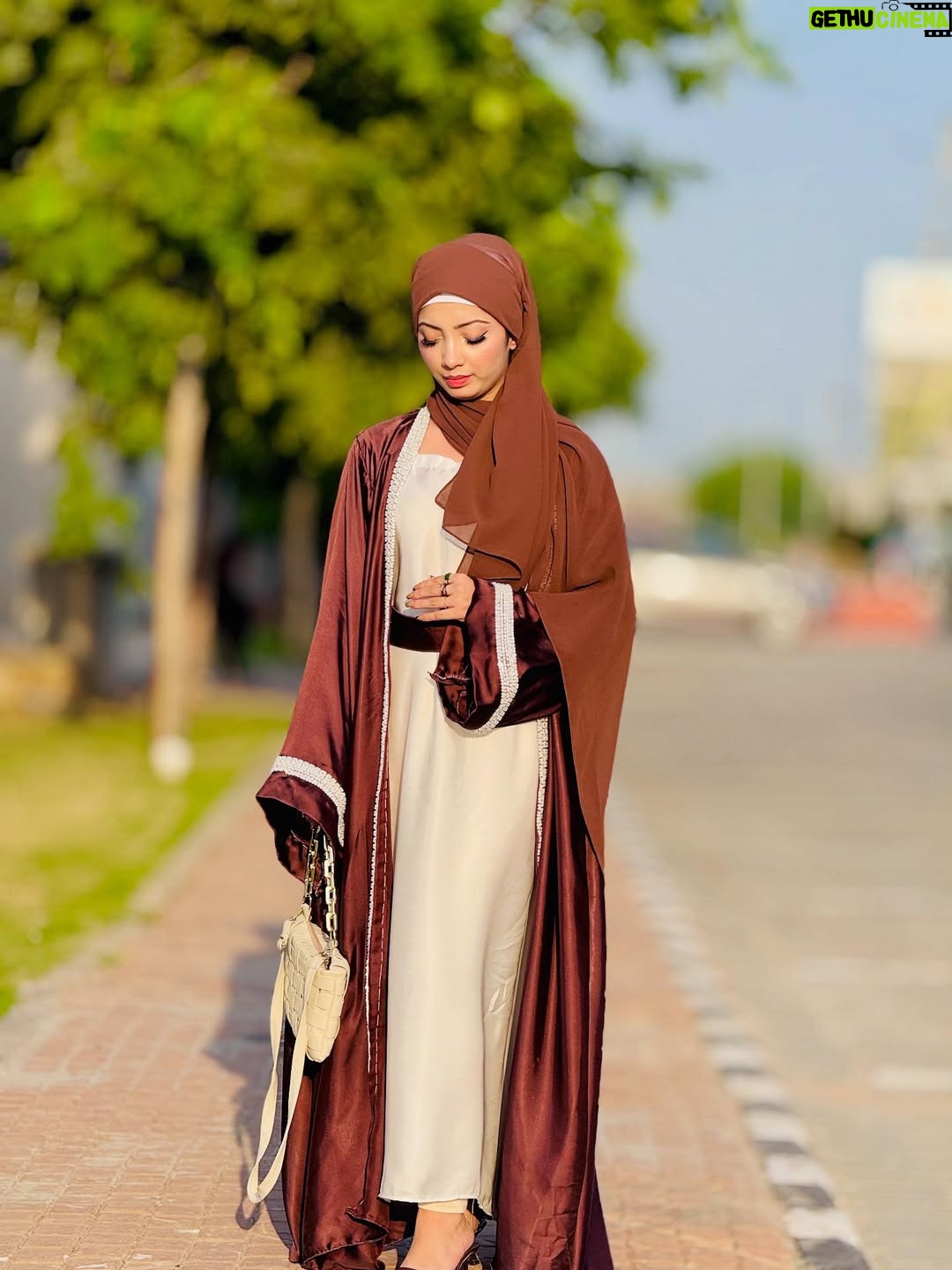Abeera Khan - 4.6K Likes - Hayee🔥🍂____ 

#foryou #insta #viral #post