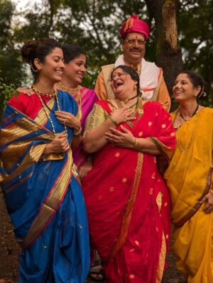 Abhidnya Bhave Instagram - It was a Happy and Eventful September 🥹🧿❤️🫠🫶🏻

शुभ दसरा guyss🥰😇🧿