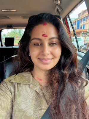 Abhinaya Instagram - 1.  Ettumanoor Shri Mahadeva Temple

2. Sree Malliyoor Maha Ganapathy 

3. Chottanikkara Bhagavathy Temple 

4. Thirunakkara Sree Mahadeva Temple