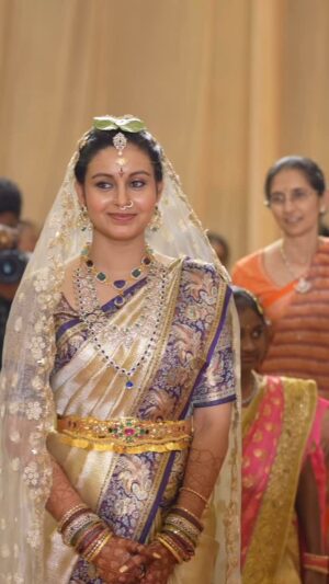 Abhinaya Instagram - A bride who carries grace and a groom who carries poise. Together their union is all about love , beauty and royalty

Karthik & Abhinaya
April 2025

#wedding #sdp #satyadevineni #southindianwedding #love #brideandgroom #weddingphotography #candid #reels #cinematic