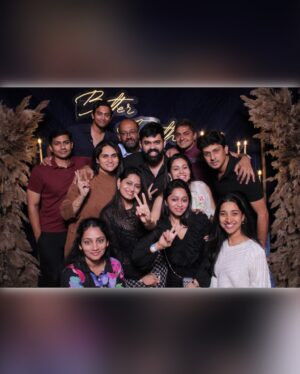 Abhinaya Instagram - Better together, families forever ❤️

#kartabhin

📸 @amara.studio_
