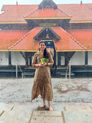 Abhinaya Instagram - 1.  Ettumanoor Shri Mahadeva Temple

2. Sree Malliyoor Maha Ganapathy 

3. Chottanikkara Bhagavathy Temple 

4. Thirunakkara Sree Mahadeva Temple