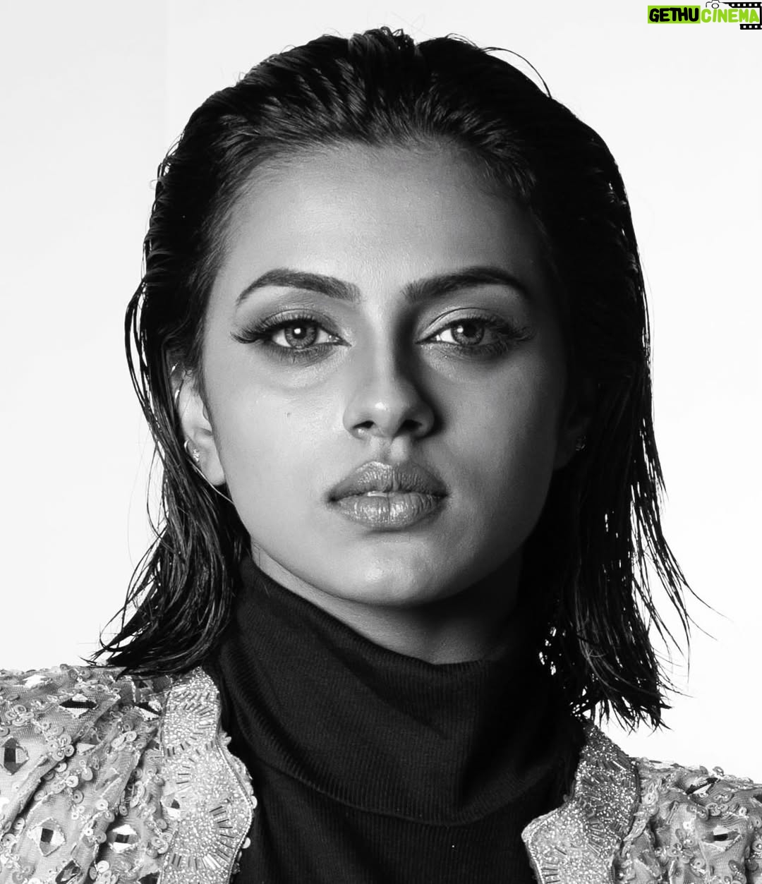 Abhirami - 3.7K Likes - 🕸️

📸 : @sidhiqueakber 
Styling : @afreen_kallen 
MUA : @vincy.pai