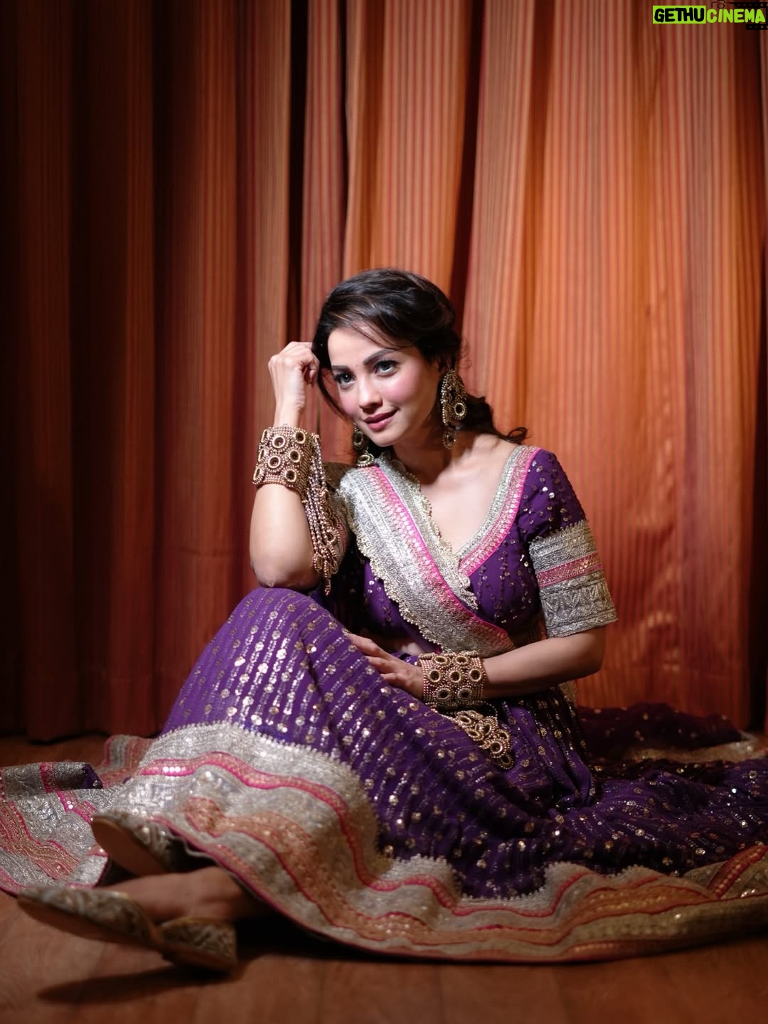 Adaa Khan - 189.1K Likes - 💜	“One magical Navratri night in Bikaner 💃 Grateful for all the Love ,Warmth & Energy ✨”💜

.
 📸 :- @rbdigital07 
💃🏻 :- @nidhikurda 
💍 :- @vaidaan.official