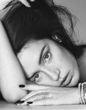 Adèle Exarchopoulos Instagram - Merci @bazaarfrance 🩶 
@davidsimsofficial @emmanuellealt #olivierlalanne @olivierschawalder @yad1m