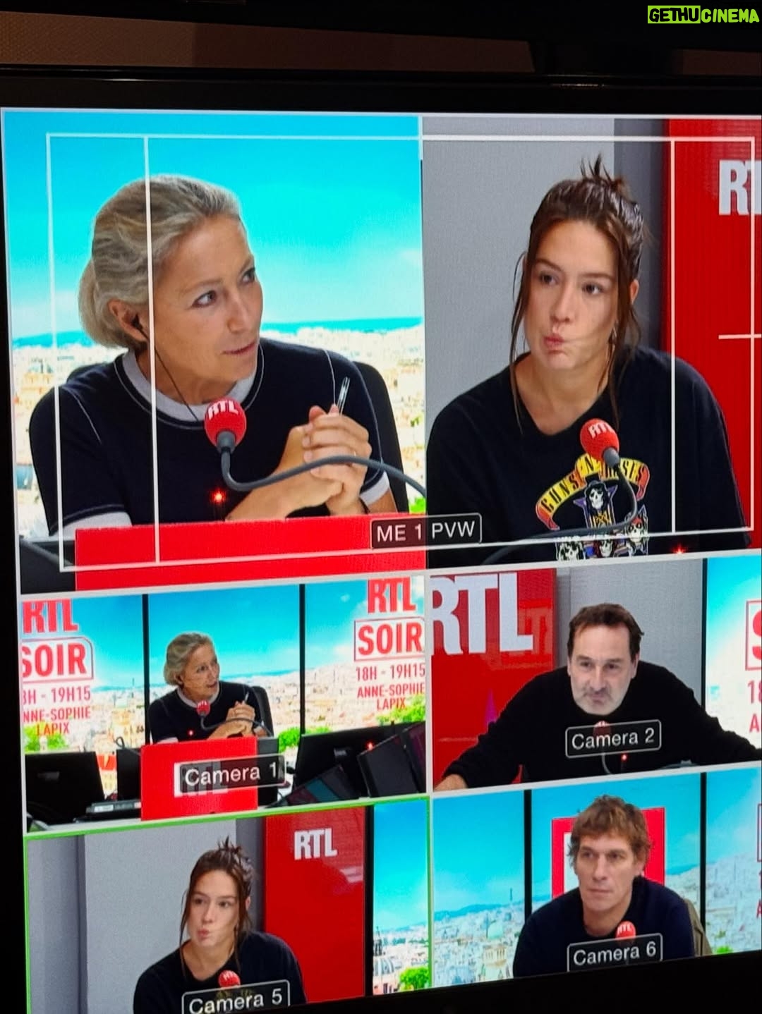 Adèle Exarchopoulos - 175.7K Likes - CHIEN 51 de Cedric Jimenez en salles aujourd’hui 🖤🎬🕶️♟️🕷️🐈‍⬛✔️🐦‍⬛◼️♠️🏴❤️ 

#yslmakeup