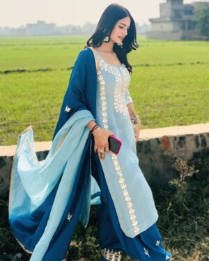 Aditi Prasad Instagram - In my favourite attire 🫰🏻❤️