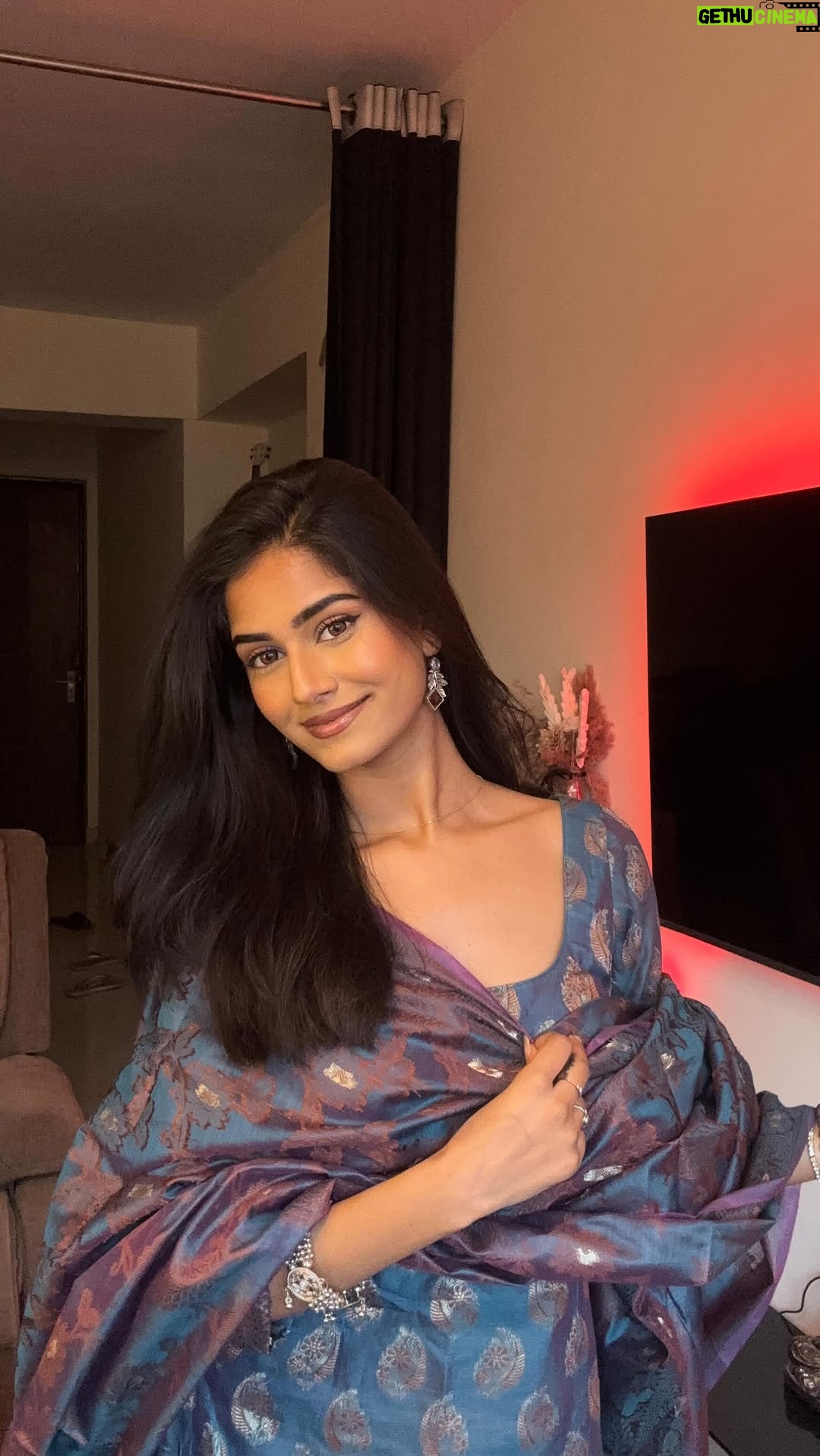 Aditi Prasad - 5.5K Likes - Traditional wear is my bff🥰
.
.
#fyp #newreel #dailypost #explorepage #grwm #suit