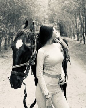 Aditi Prasad Instagram - Untamed spirit, unstoppable soul◾️🏇
@rangmanchfarms
.
.
.
#FearlessAndFree #HorsePower #BossEnergy #ModelVibes #StrengthAndGrace #WildAndFree #HorseShoot #PowerPose
#WhispersWithNature #HorseWhisperer #EtherealVibes #SoftAesthetic #ModelInNature #DreamscapeShoot #naturemuse