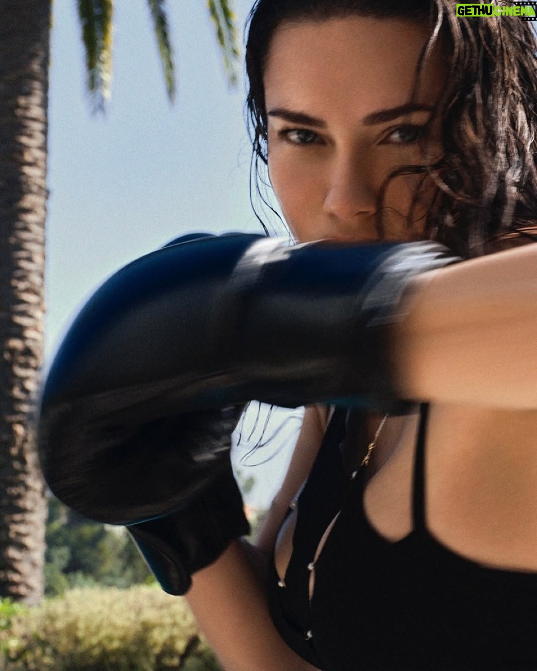 Adriana Lima - 625.1K Likes - Thank you @voguechina for letting me shoot with my heart and soul — my family. A moment we’ll cherish forever!