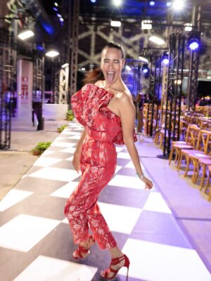 Adriane Garcia Instagram - #catewalk @catavassalo @catrice.cosmetics @funcosmetics.pt #photo do mestre @ruivalido 👠 @luisonofreofficial  #jewellery @onewatchcompany_  @companhiasolucoes