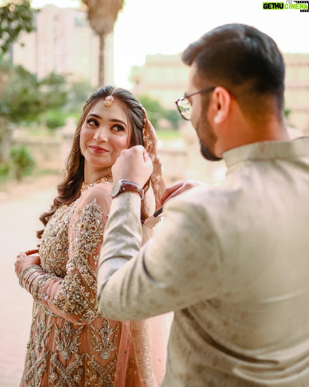 Afreen Burney - 13.9K Likes - ALLAH HUMMA BARIK💍❤️✨ 
Me and the guy who pulled me by his constant sincere efforts, Love and respect🥹💖 
Hi, Mr Fiancé @abdul.ahad_x 🙈💍

Dress👗: @furqan_bin_mazhar (A huge shoutout for this dreamy dress)
Mehndi: @hennacreationsbyzainab ✨
Photography 📸: @usmanisproduction.pk 

#AhadAfreenKiLoveStory 🥳