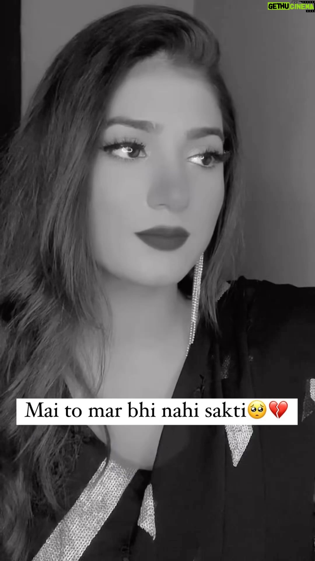 Afreen Burney - 3.2K Likes - Sara dukh sirf is baat ka hai😭💔 
#reels #afreenburney #love #instagood #instagram #instafashion #instadaily #instalike #memes #fun #relatable #art #artist #blogger