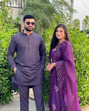 Afreen Burney Instagram - Eid with my personal Chandšā¤ļøš @abdul.ahad_x
MaShaAllah š„¹āØ
#afreenburney #eidmubarak #eid #instagram #instagood #instadaily #love #couple #ootd #blogger