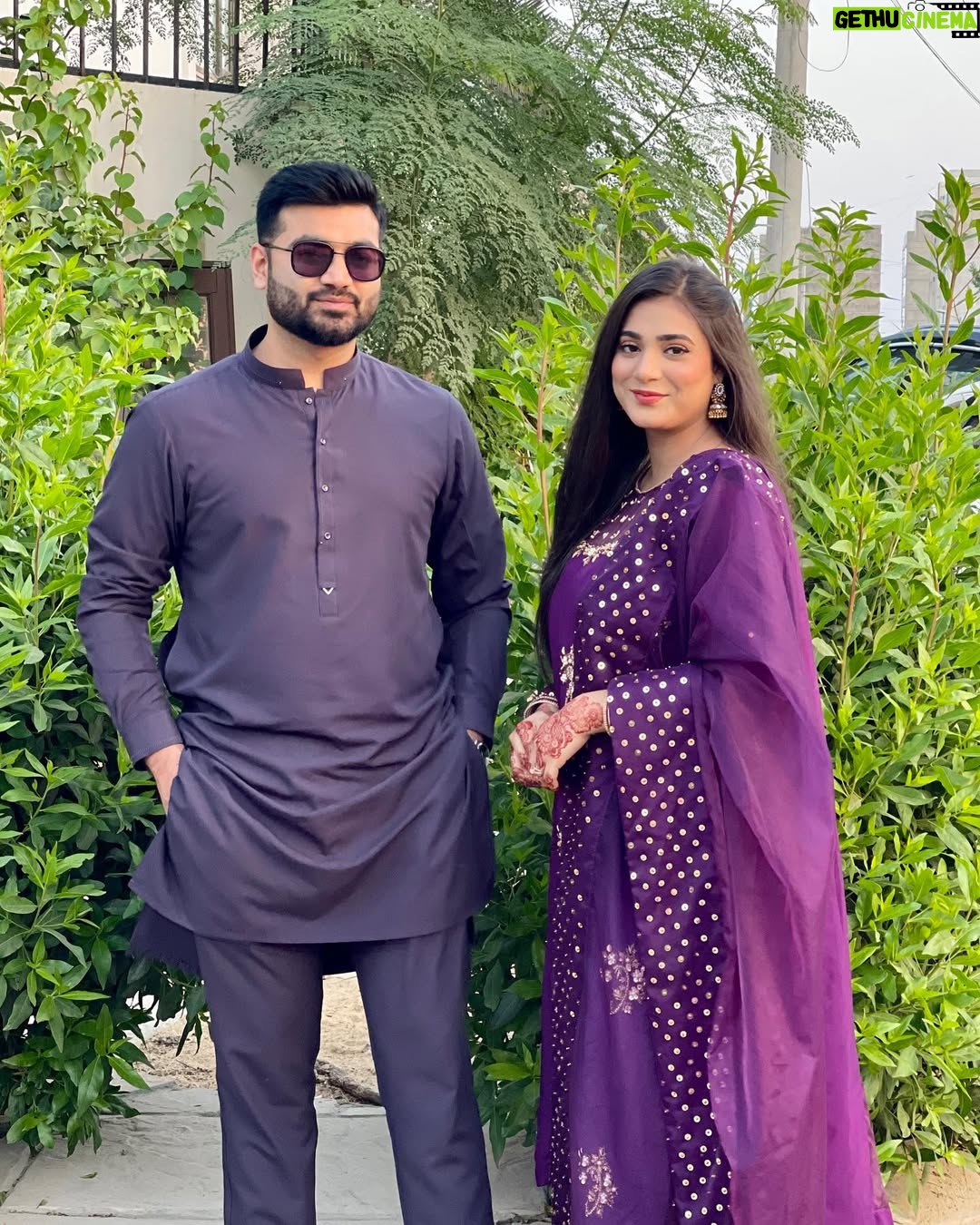 Afreen Burney - 4.8K Likes - Eid with my personal Chand🌙❤️🙈 @abdul.ahad_x 
MaShaAllah 🥹✨ 

#afreenburney #eidmubarak #eid #instagram #instagood #instadaily #love #couple #ootd #blogger